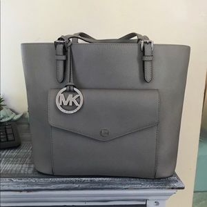 Michael Kors tote